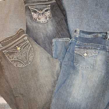 Bundle of vintage flared jeans