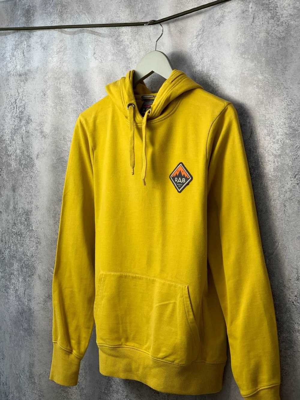 Outdoor Life × Rab × Streetwear RAB Hoodie Yellow… - image 1