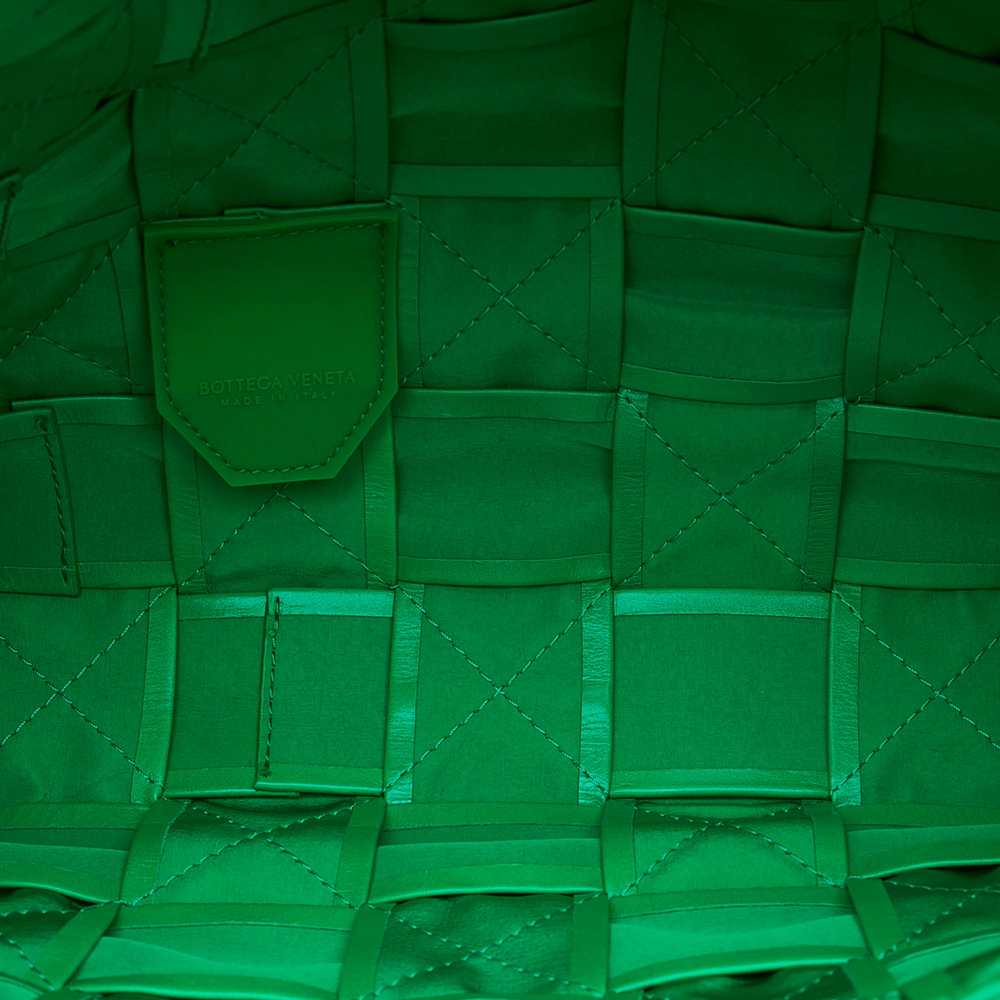 Green Bottega Veneta Maxi Calfskin Intrecciato Ca… - image 5