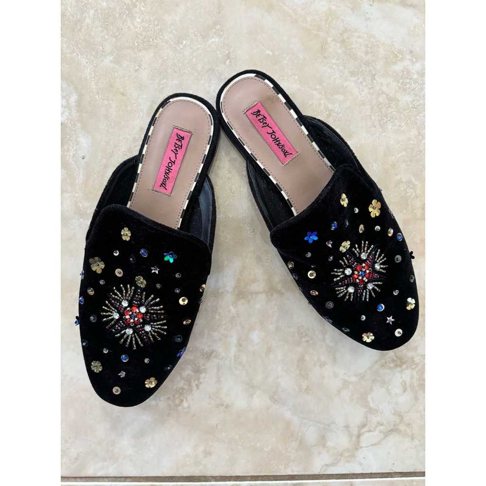 Betsey Johnson Betsy Johnson Black Slides - image 4