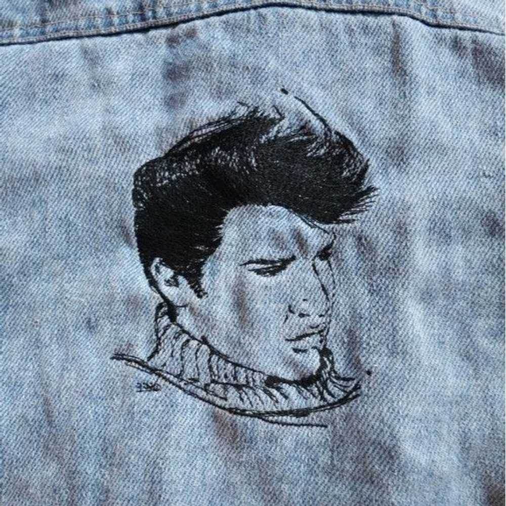 Other Rare Vintage Embroidered Elvis Lightweight … - image 3