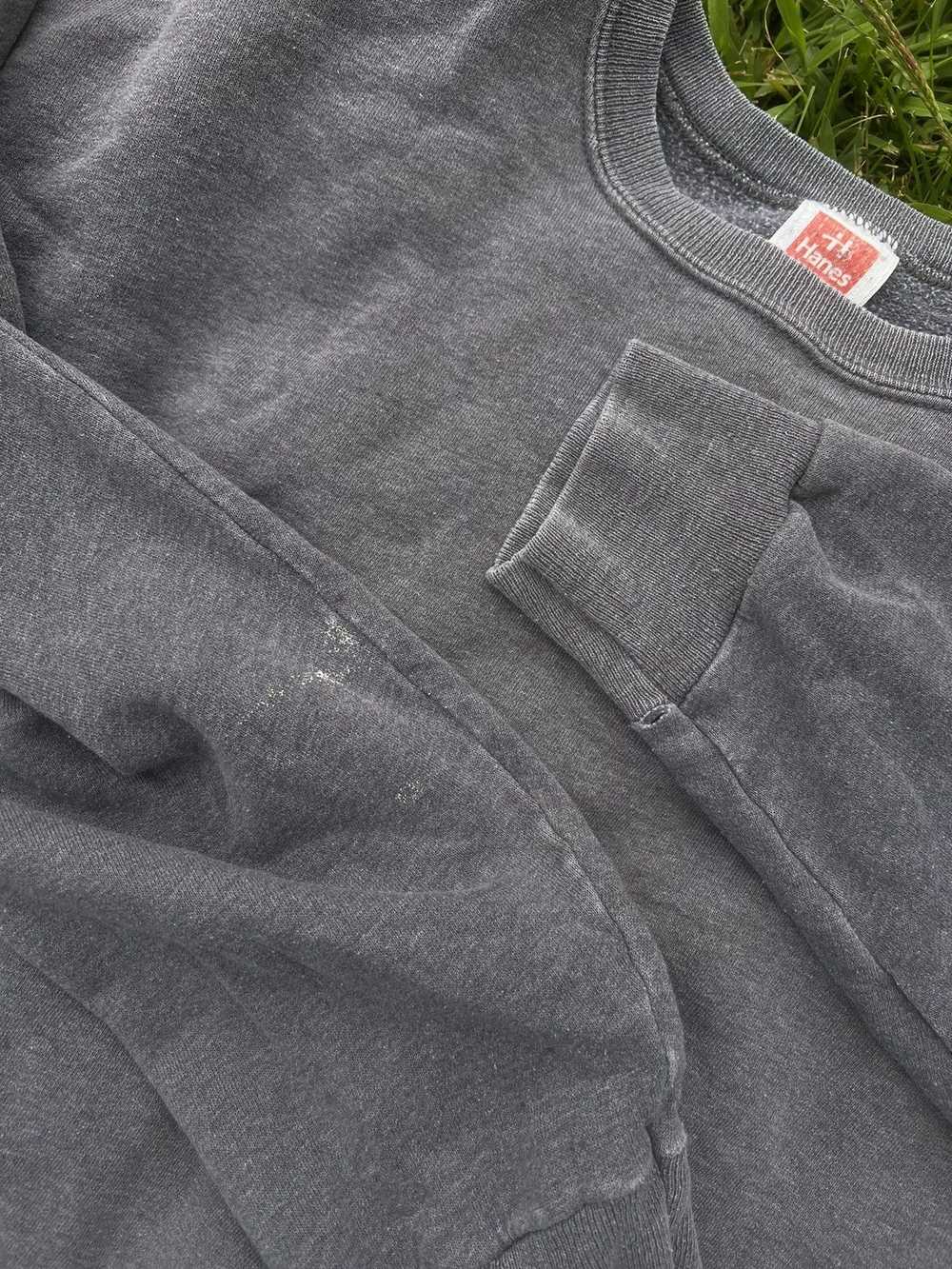 Vintage 1990s Hanes blank sweatshirt - image 4