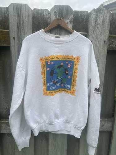 Vintage 1995 Soccer tournament crewneck