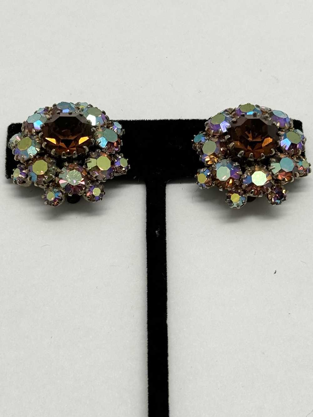 Vintage Vintage brown rhinestone glass earrings - image 5