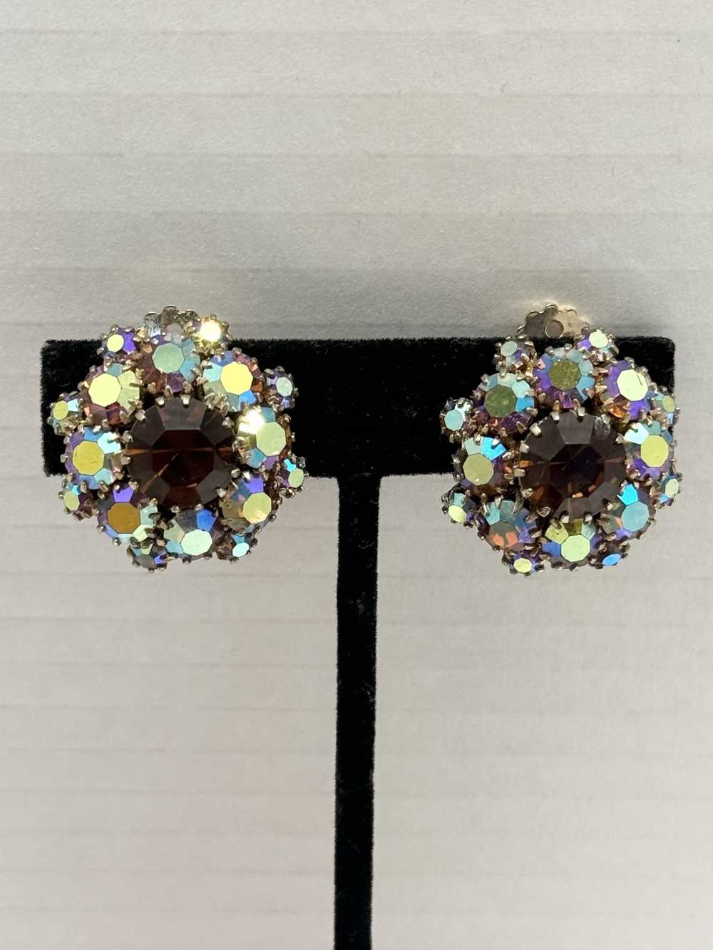 Vintage Vintage brown rhinestone glass earrings - image 6