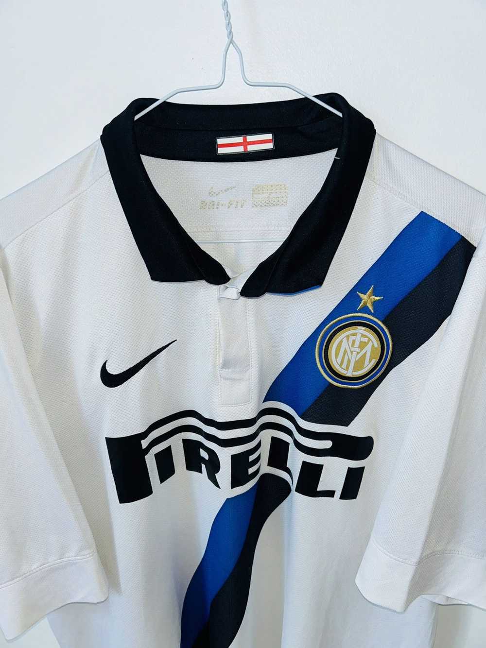 Nike × Soccer Jersey × Vintage Inter milan 2011/1… - image 2