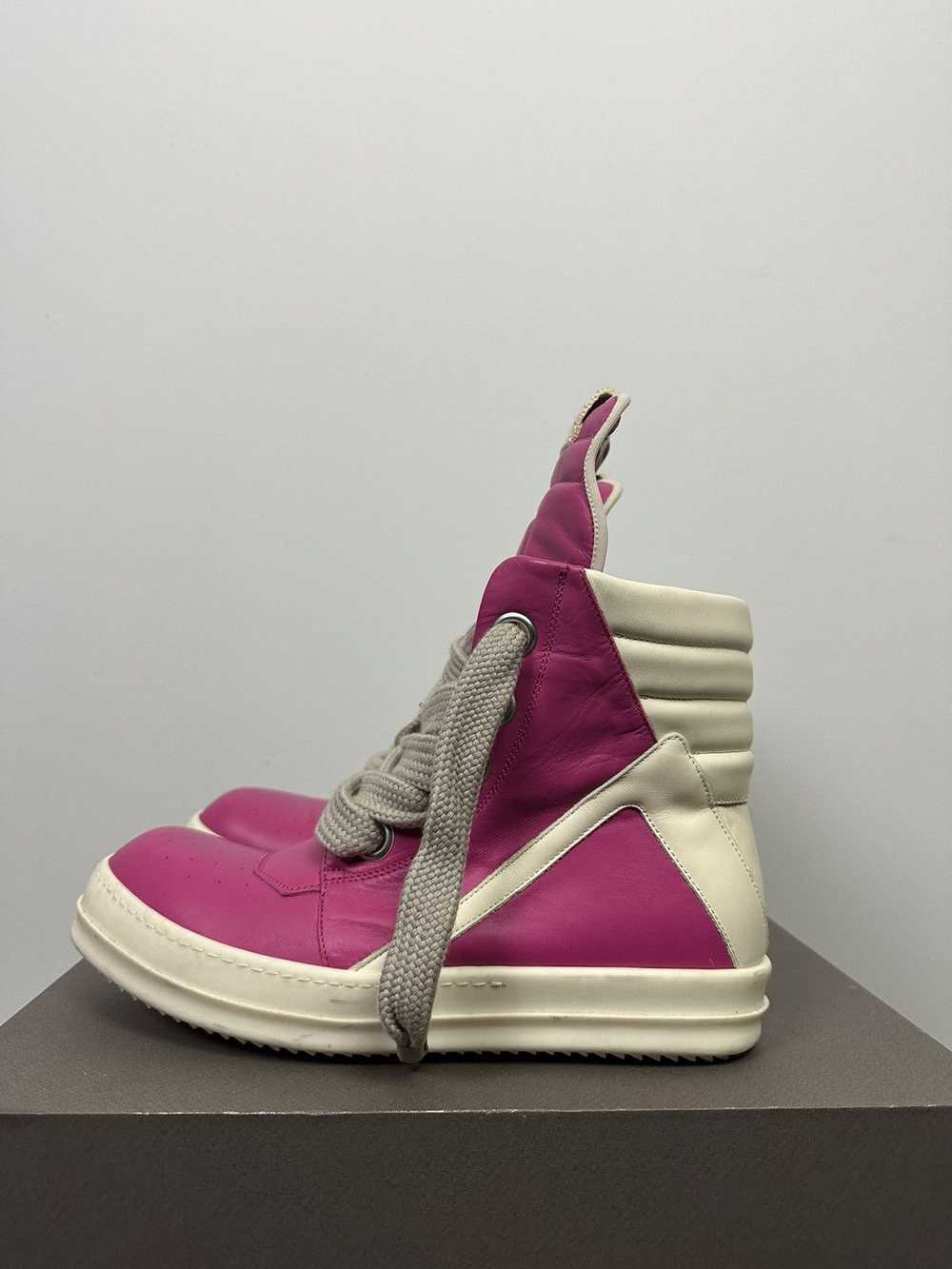 Rick Owens SS23 ‘EDFU’ Hot Pink Jumbo Lace Geobas… - image 2