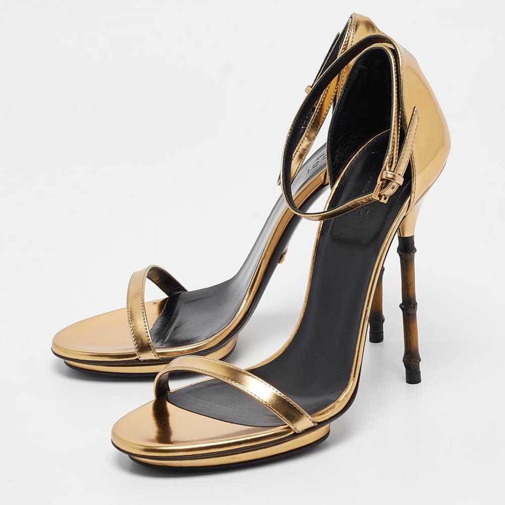 Gucci Patent leather sandal - image 2