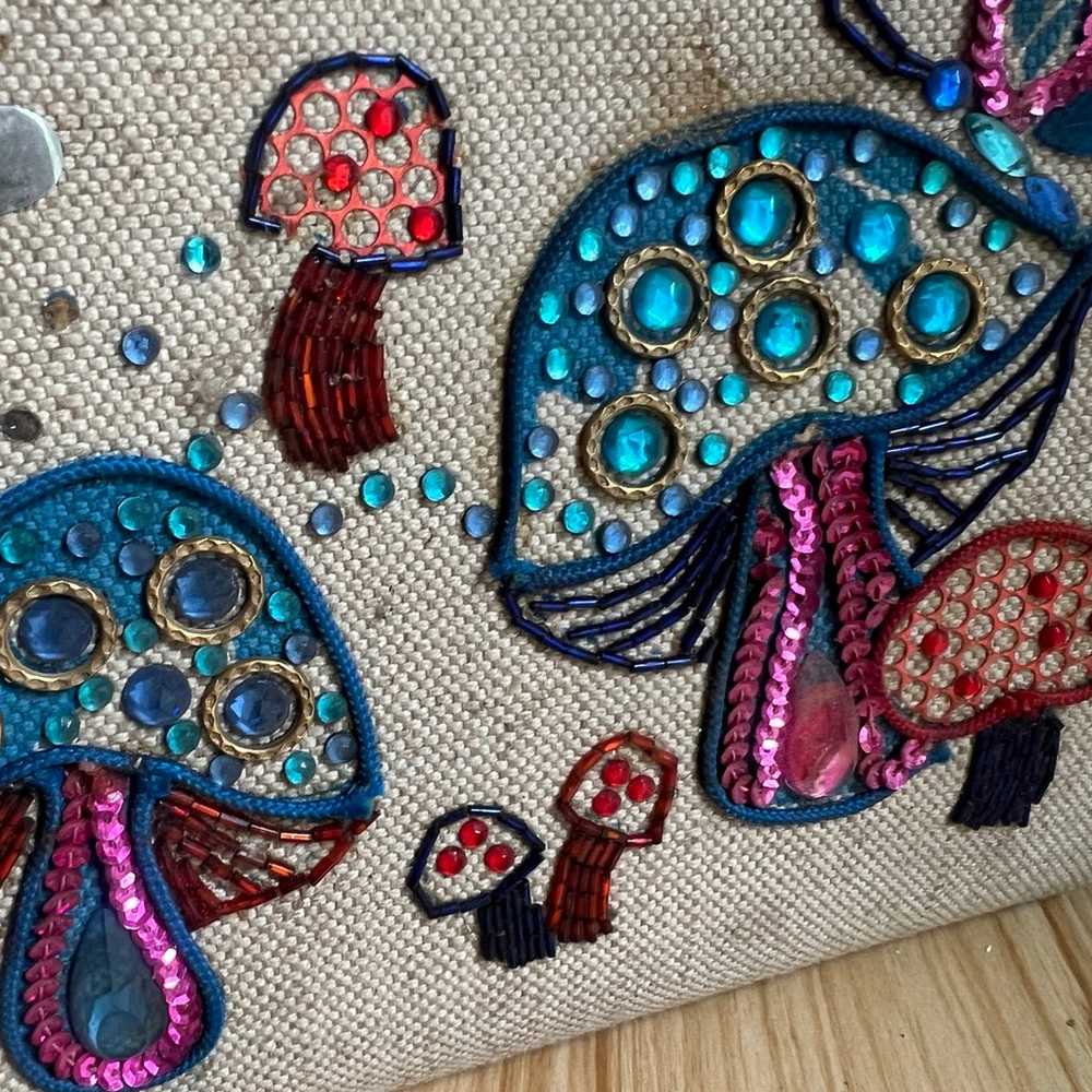 Vtg 1960s beaded mushroom handbag - image 4