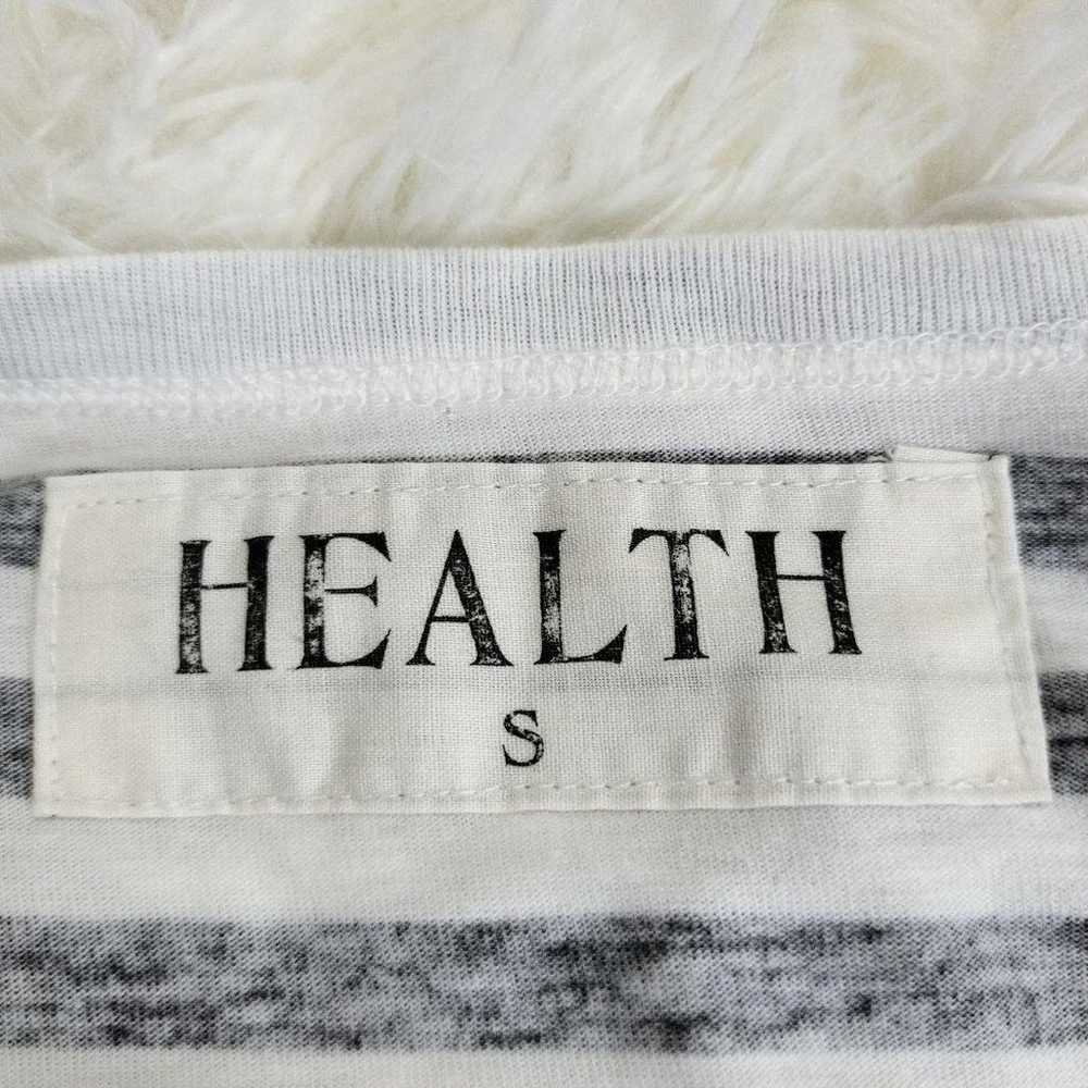 Mint condition HEALTH Health Peeking Series Tunic… - image 9