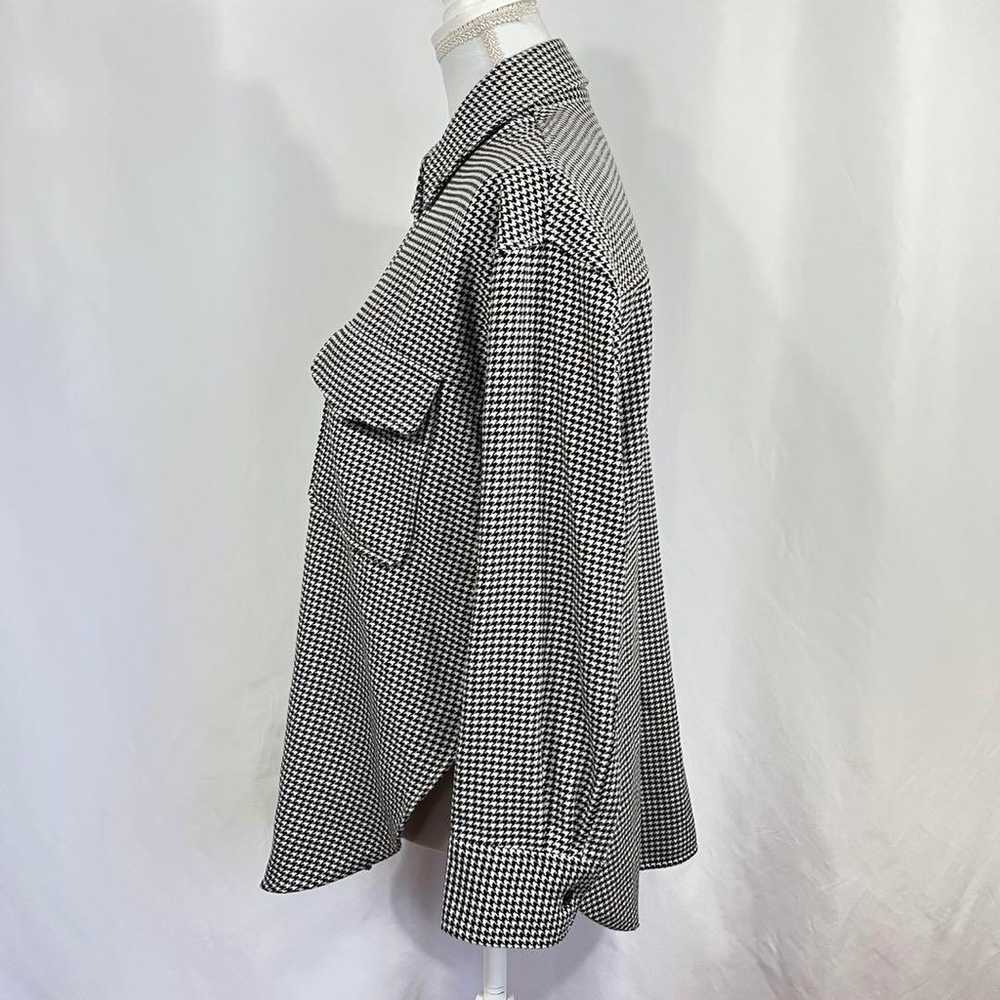 H&M Oversized Twill Overshirt Black Houndstooth P… - image 3