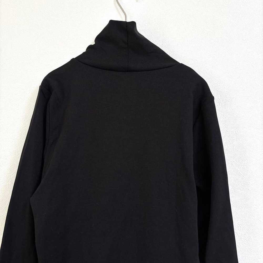 Uniqlo long-sleeve black turtleneck T-shirt, plai… - image 3