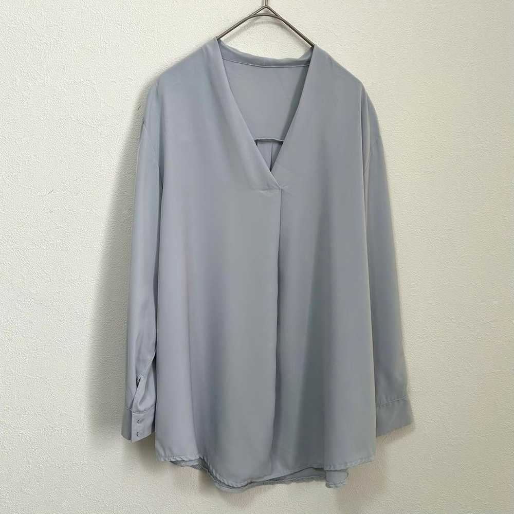 Brand new item: il Lino V-neck blouse pullover in… - image 2