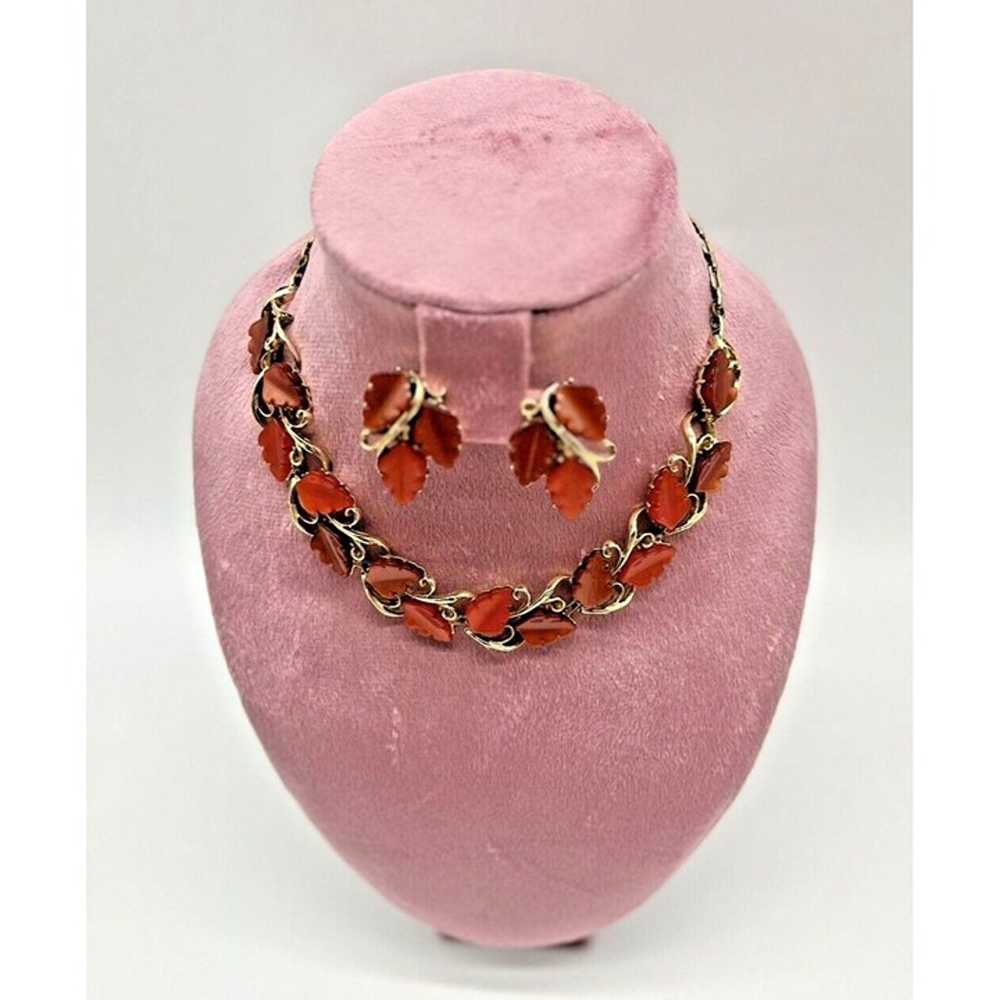 Vintage Lisner Orange & Brown Lucite Leaves Neckl… - image 1