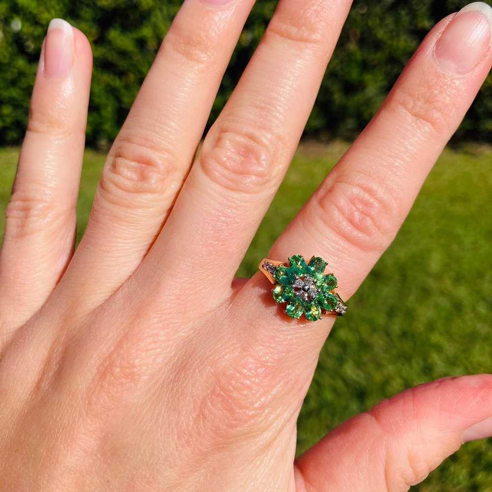 14K Gold Diamonds & Green Spinel Flower Cluster R… - image 2