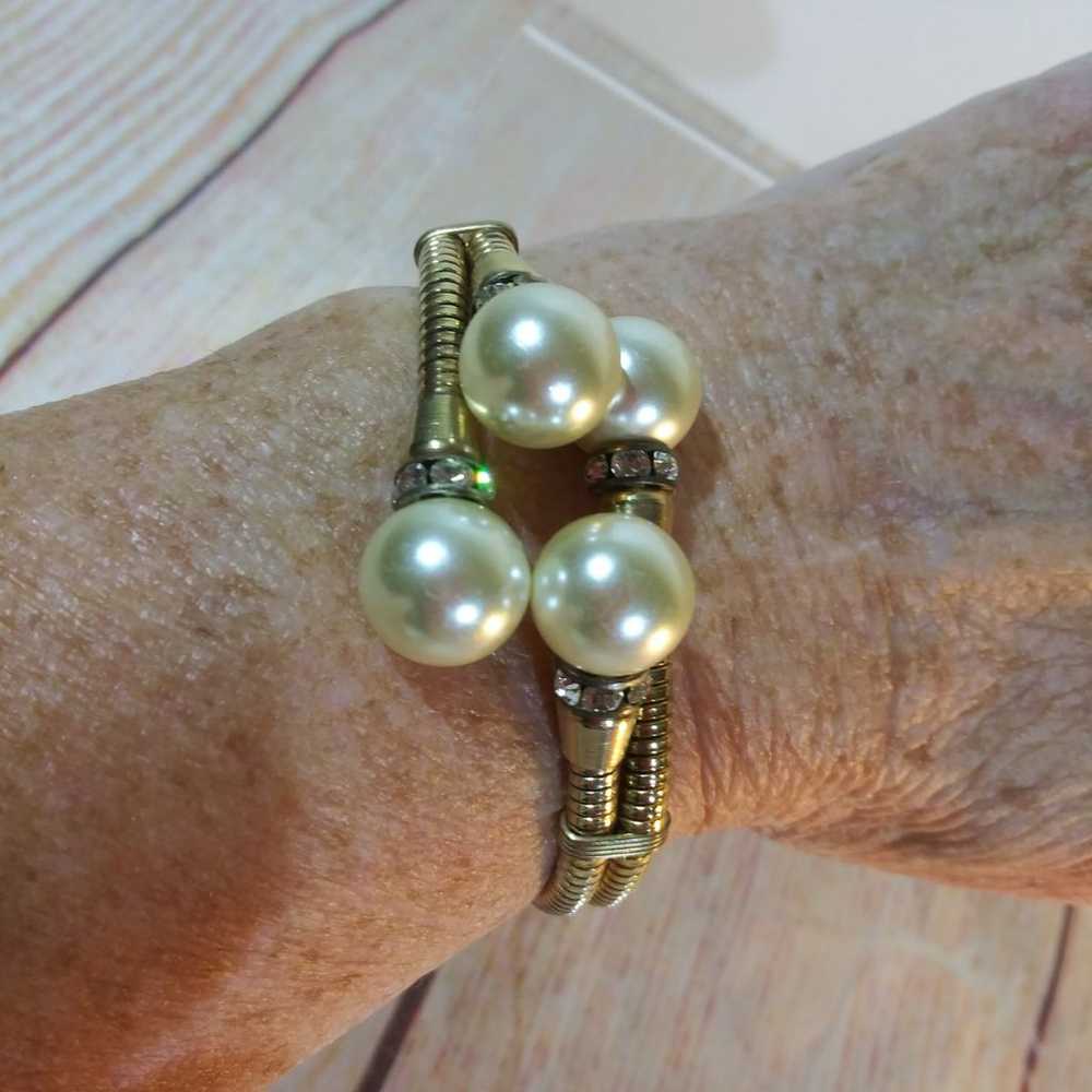 Vintage faux pearl & rhinestone Bracelet - image 8