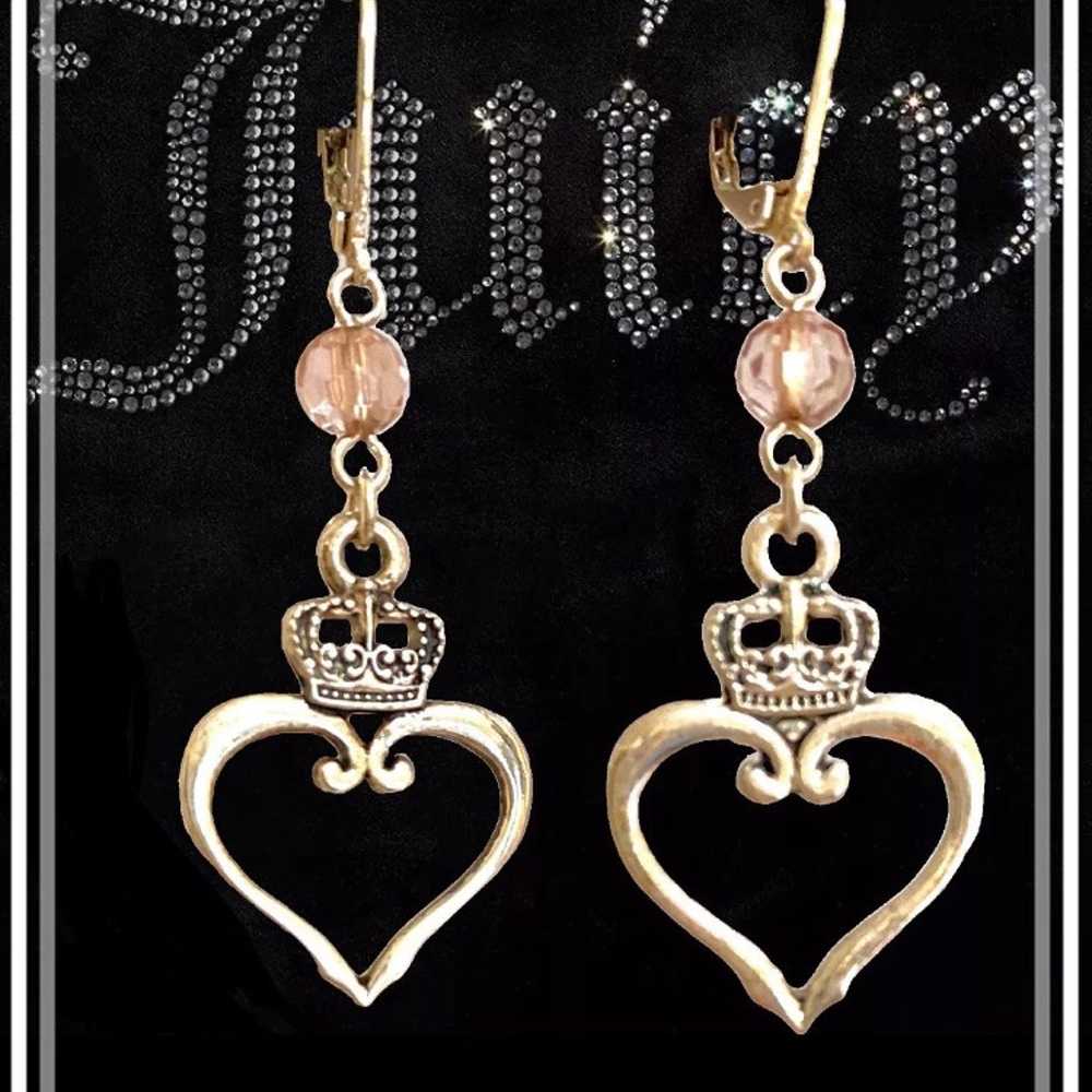 Vintage Y2K JUICY COUTURE Silver Heart & Crown Le… - image 1