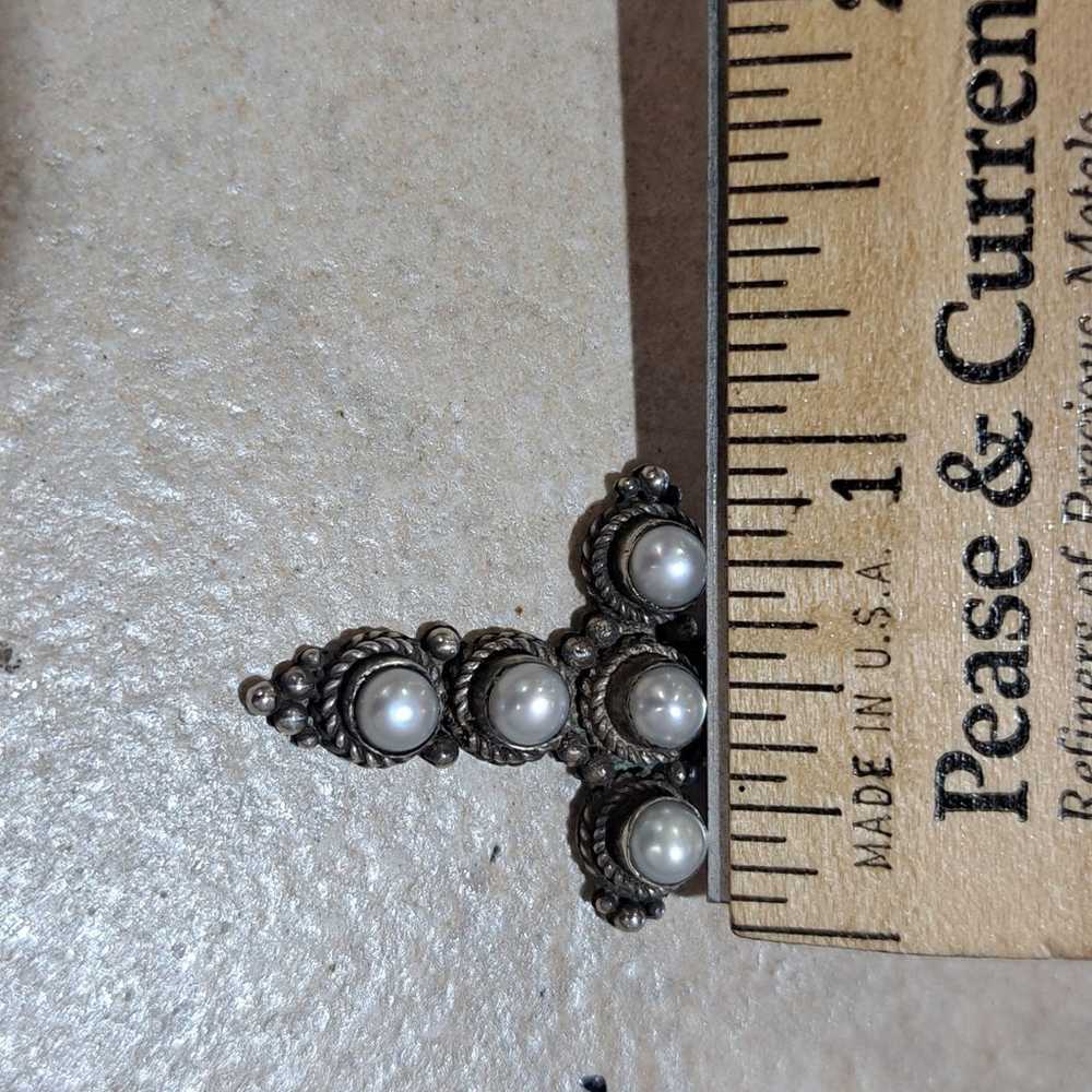 Vintage pearl cross pendant - image 6