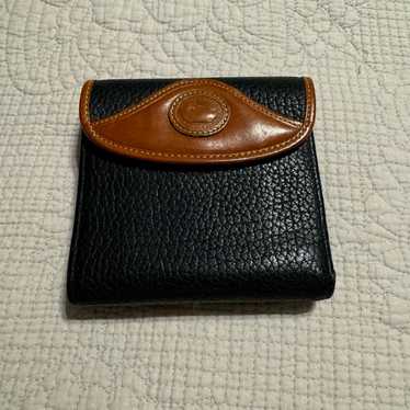 Dooney and Bourke Pebbled Leather Wallet Vintage