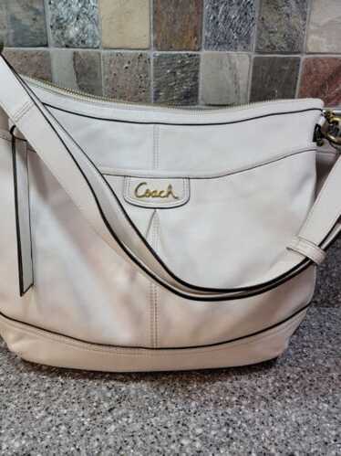 vintage coach old ✨ ivory White bag FANCY COACH PURSE, Vintage Coach Shoulder Bag, Coach Legacy