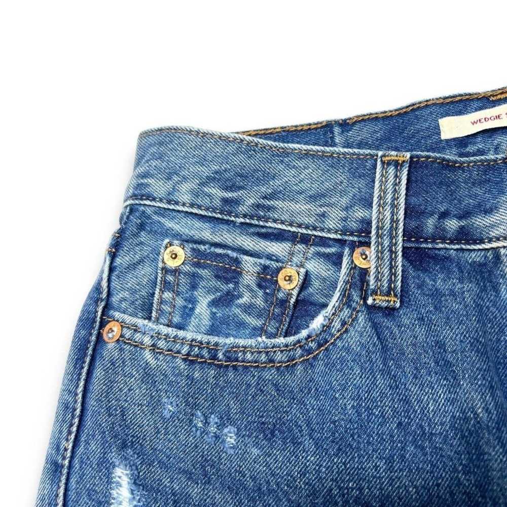 Levis Premium Women’s Denim Jean 25 Wedgie Straig… - image 11