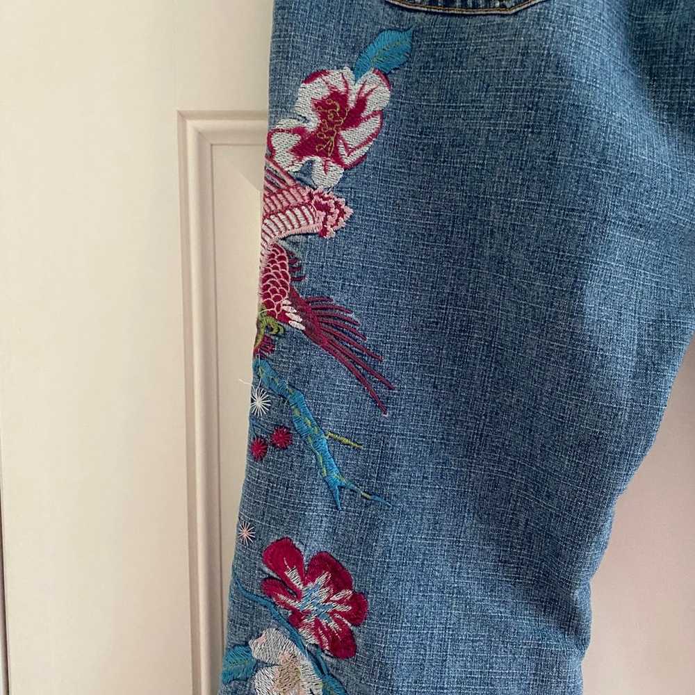 Vintage Y2K Ellie Jeans Embroidered Blue Pink Den… - image 10