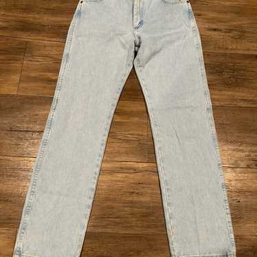 Vintage Wrangler Womens Lightwash Jeans Sz 33x34 - image 1