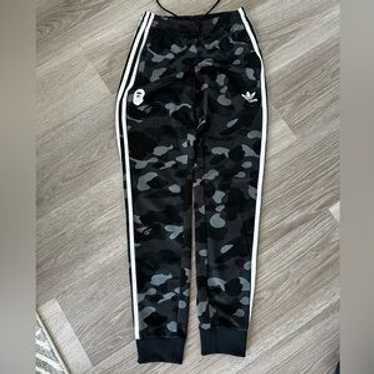 Bape x adidas track - Gem