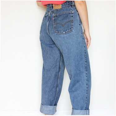 Vintage Levi's High Rise Mom Jeans - image 1