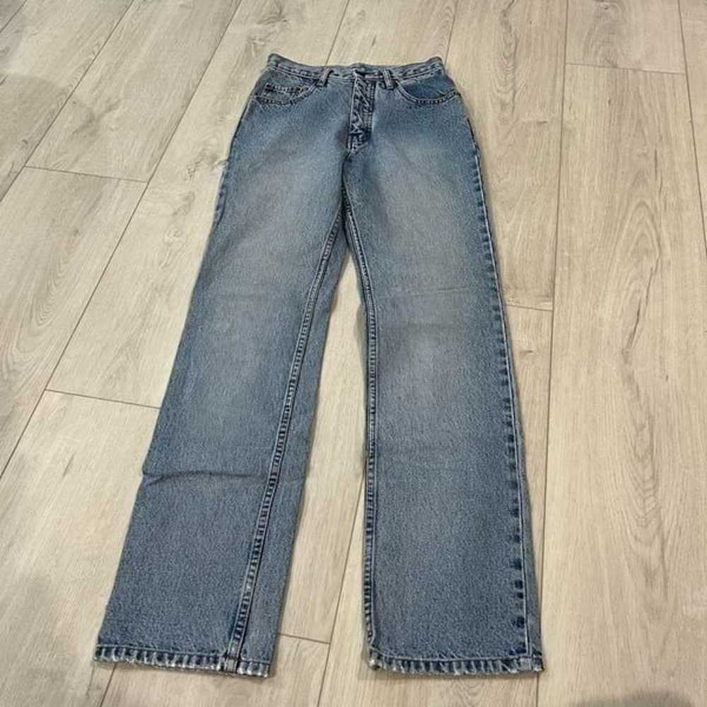 Vintage women’s high rise Levi’s jeans size 29/32 - image 1