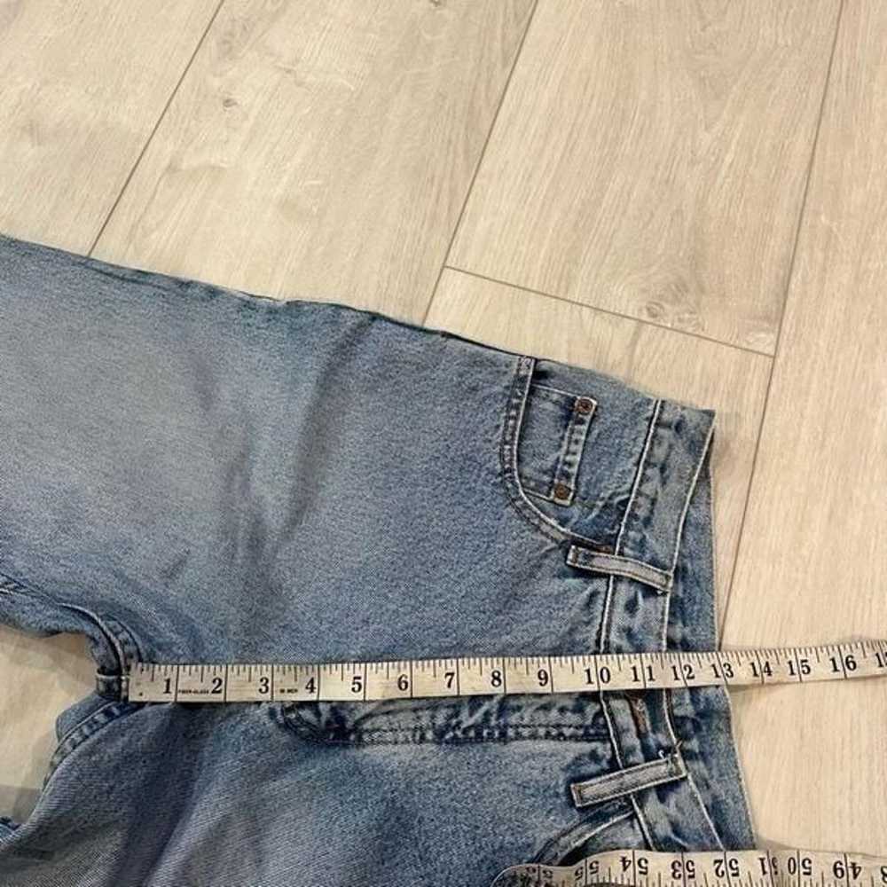 Vintage women’s high rise Levi’s jeans size 29/32 - image 8