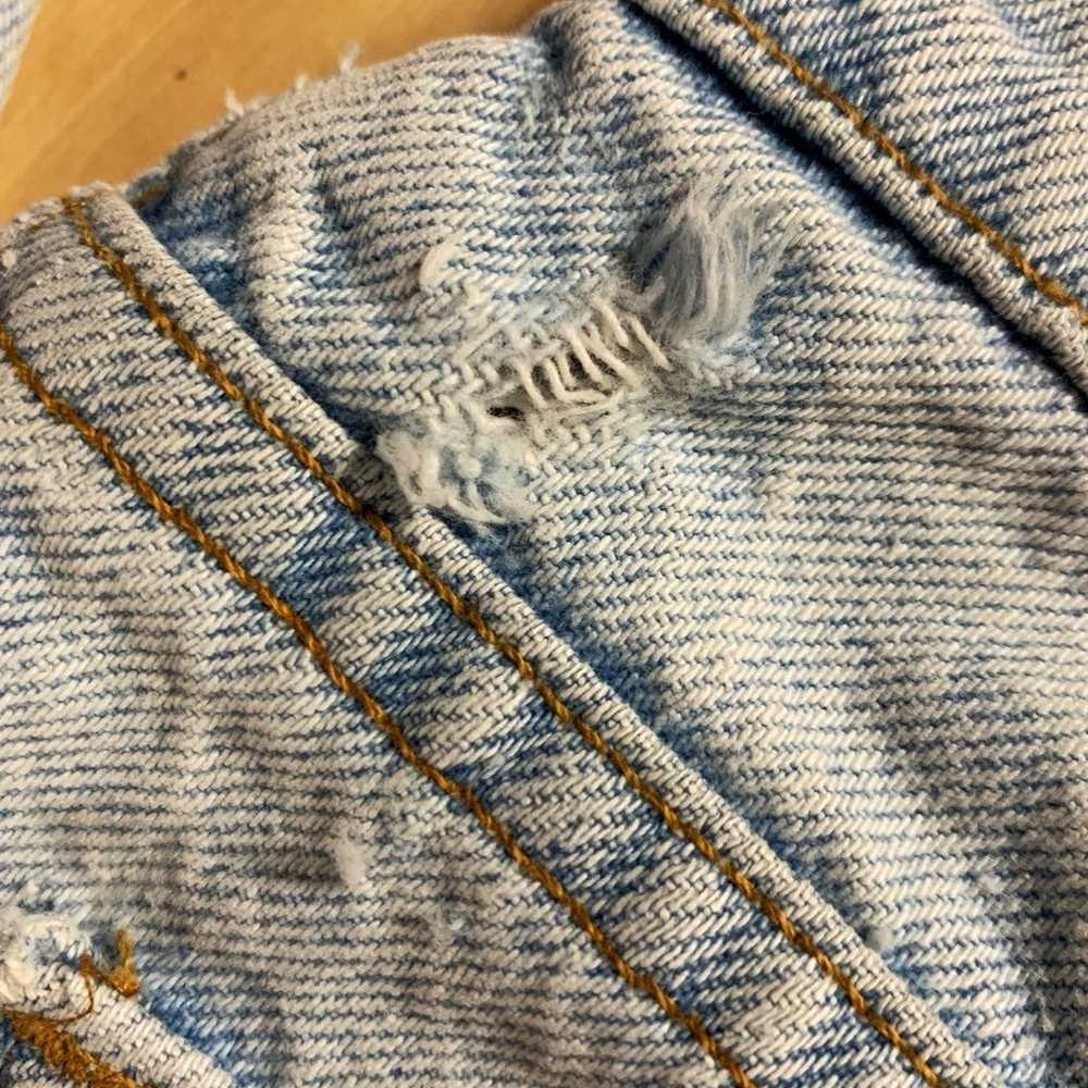 RARE Vintage 80s LIGHT BLUE Levis TAPERE - image 3