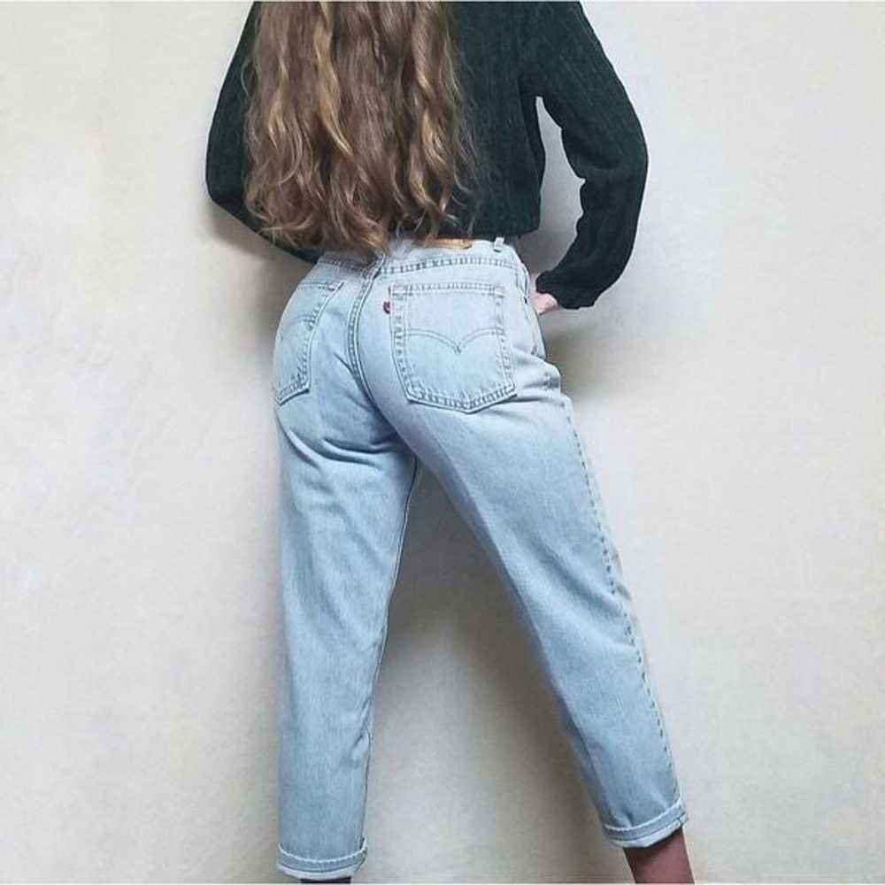 Vintage Levi's 550 Relaxed Tapered High Rise Jeans - image 2