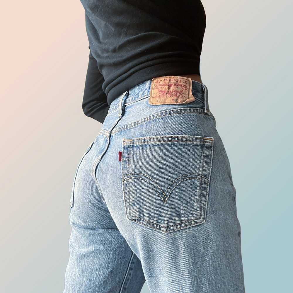 Levi's Vintage Mom Jeans High Rise Y2K - image 3