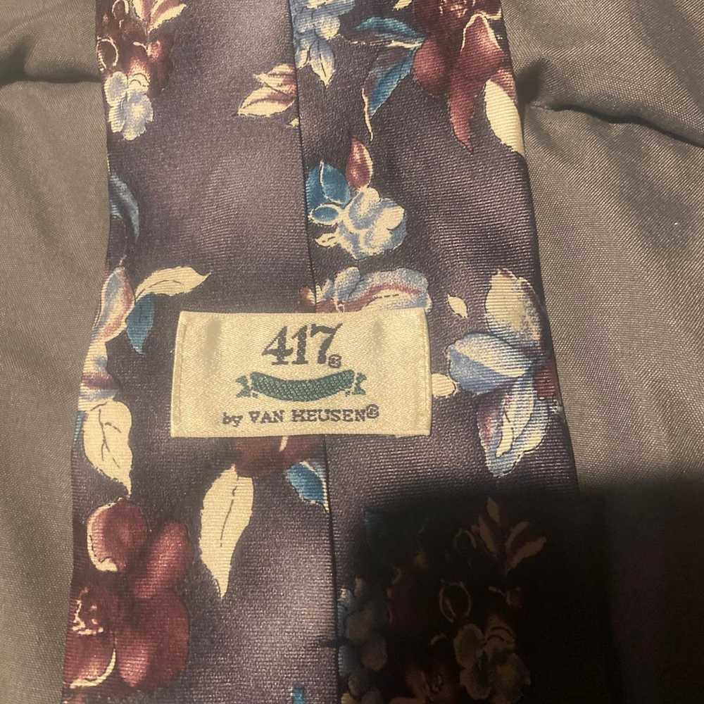 417 By Van Heusen Vintage Floral Tie - image 2