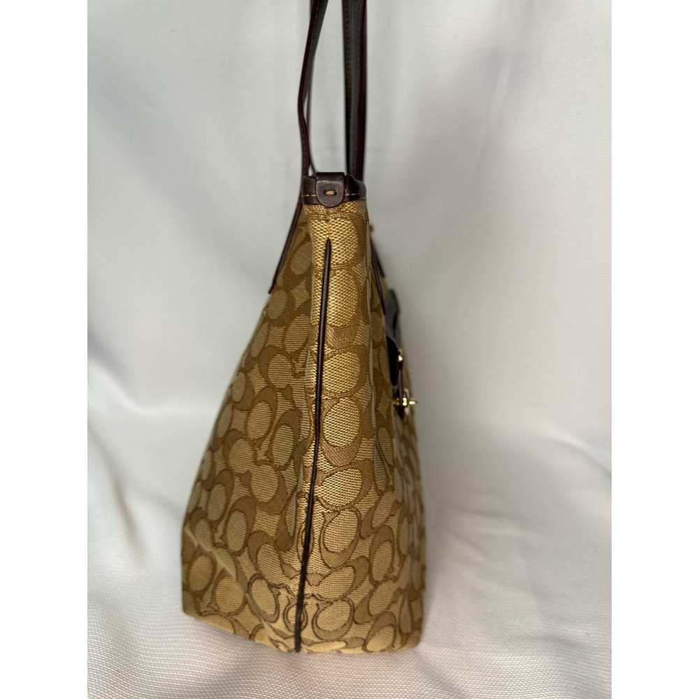 Coach Coach Signature Print Taylor Tote Jacquard … - image 5