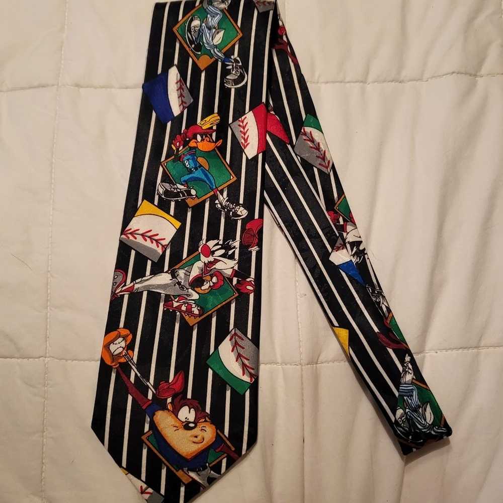 Vintage 1993 Looney Tunes Mania Tie - Baseball Th… - image 1