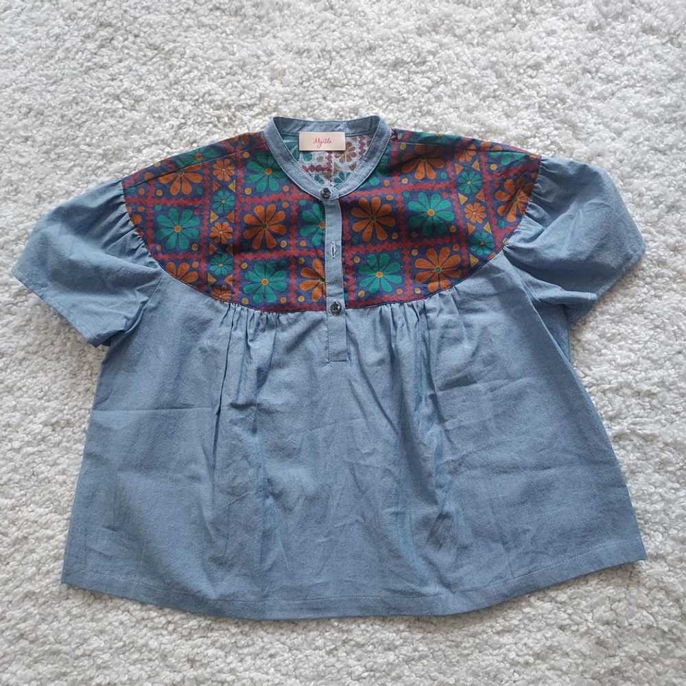 Myrtle Addie blouse -daisy/chambray (One Size) |… - image 1