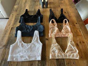 Underbares BRAND NEW Everyday lace and U bras (S)… - image 1