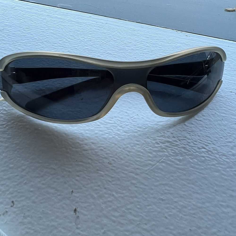 Prada Vintage y2k Prada sunglasses - image 2