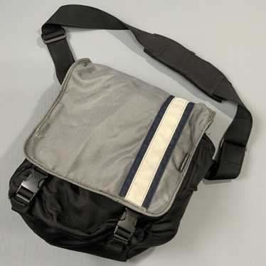 Overland equipment crossbody - Gem