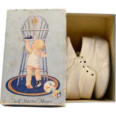 Adorable Baby Shoes - Original Box - Carpenter Sh… - image 1