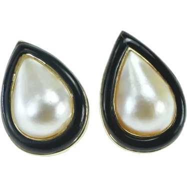 14K Pear Mother of Pearl Black Onyx Stud Earrings 