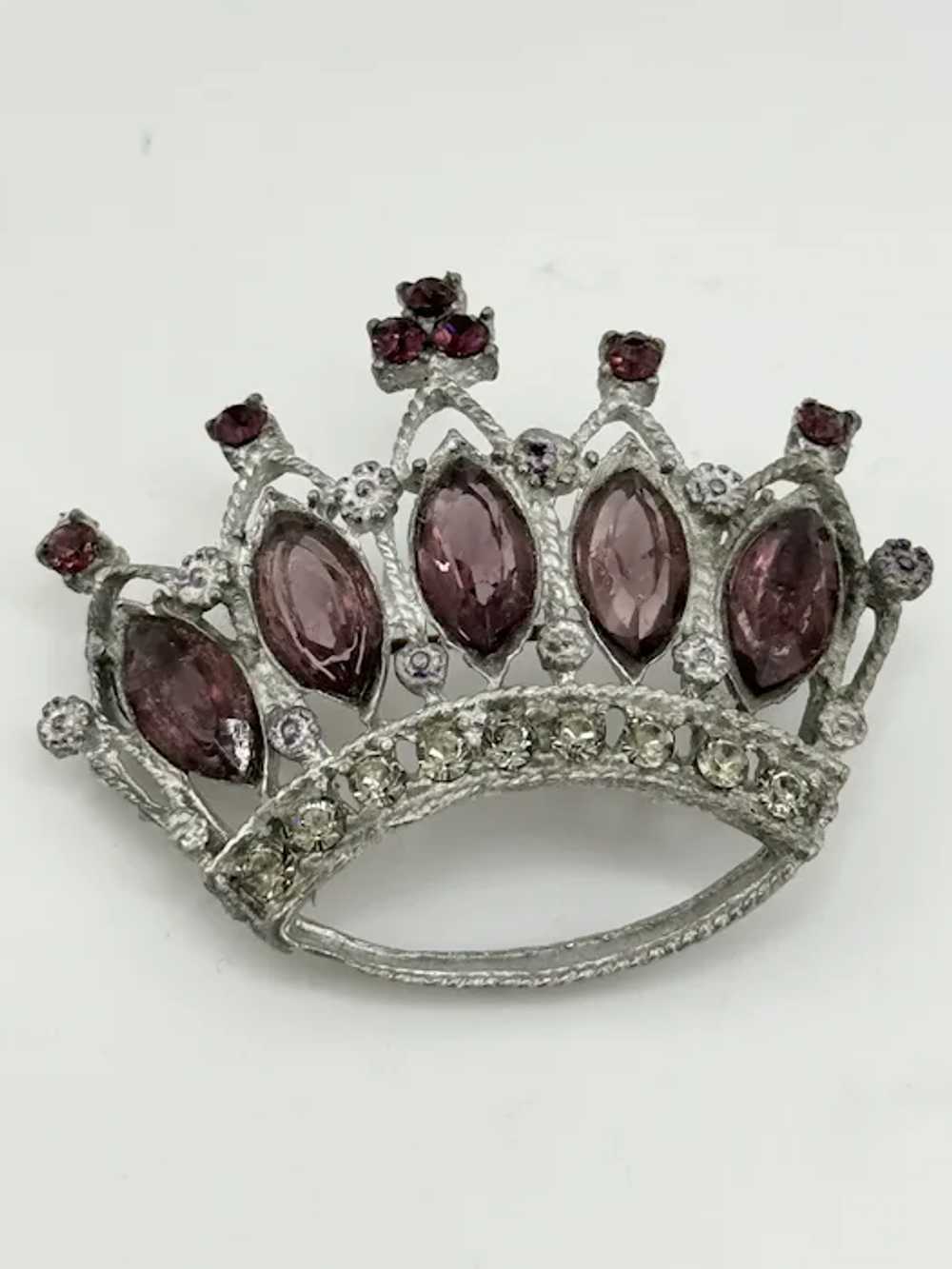 Vintage CFW estate purple crown brooch pin - image 6