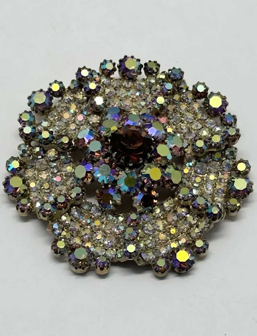 Vintage estate rhinestone floral brooch pin - image 5