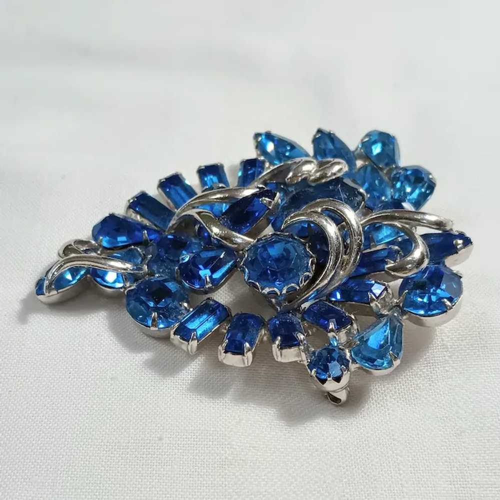 Weiss stylized heart blue rhinestone brooch - image 2