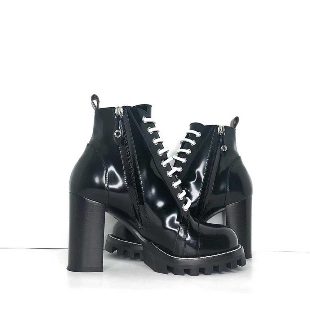 Louis Vuitton Leather boots - image 4