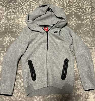 Nike **KIDS XL** GREY NIKE TECH