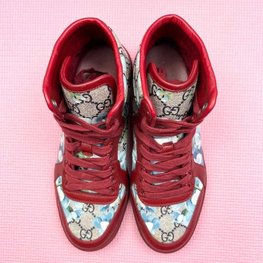 Gucci Vegan leather trainers - image 2