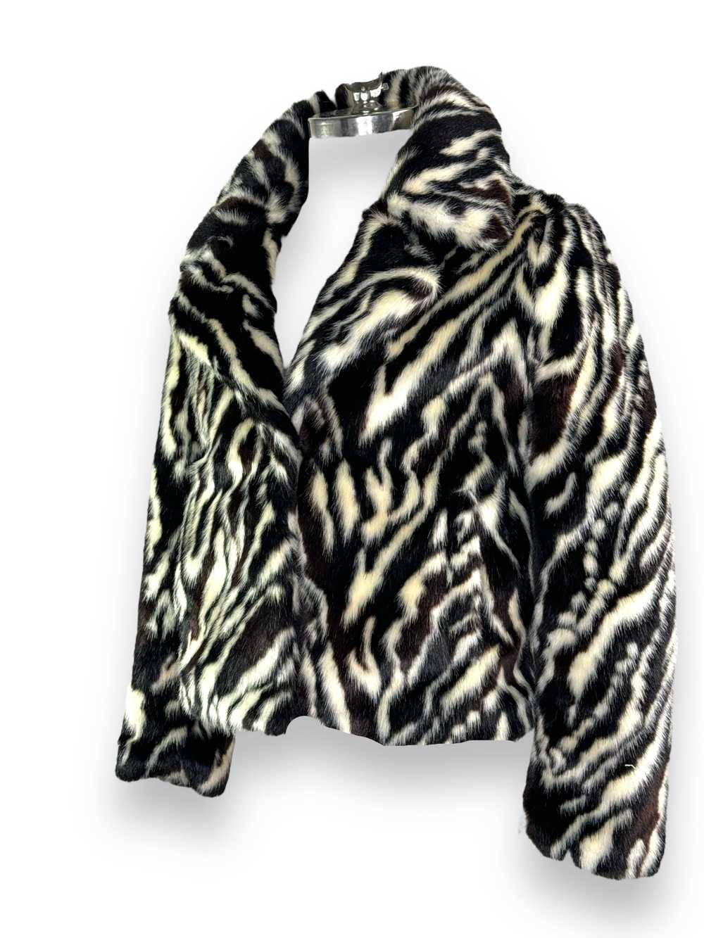 Vintage Black and White Faux Fur Jacket - image 3